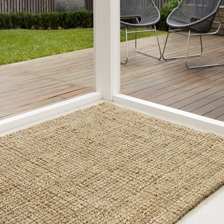 Knotted Natural and Silver Jute Rug:- 2 Sizes Available